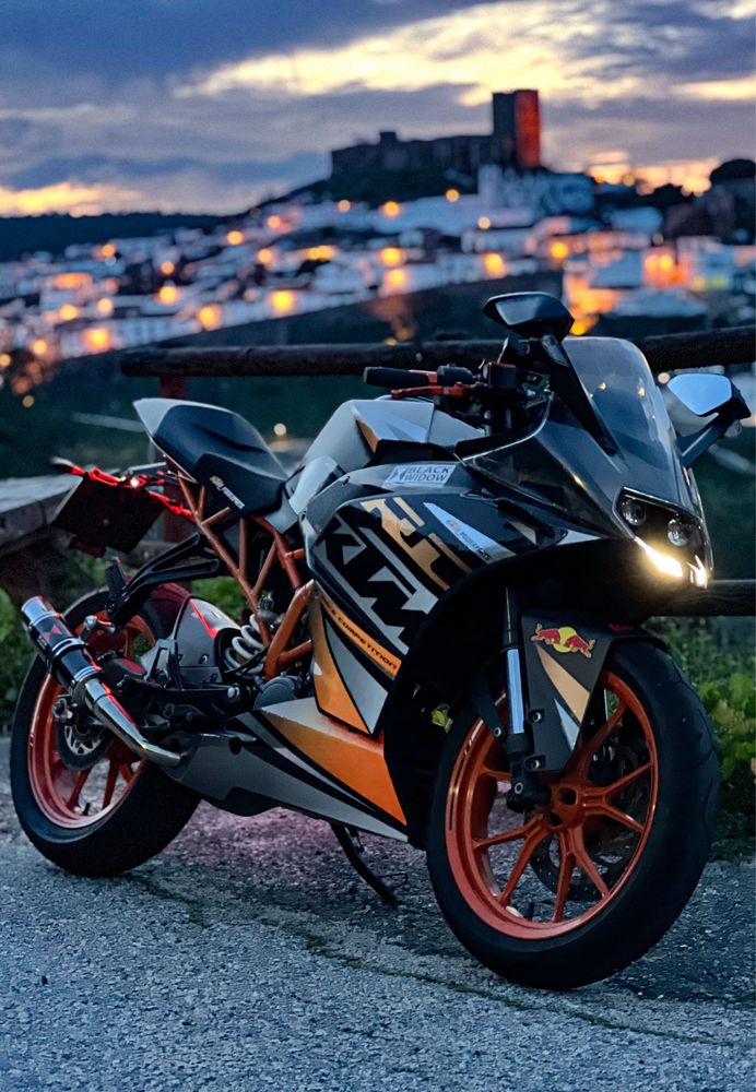 Ktm rc 125 estimada