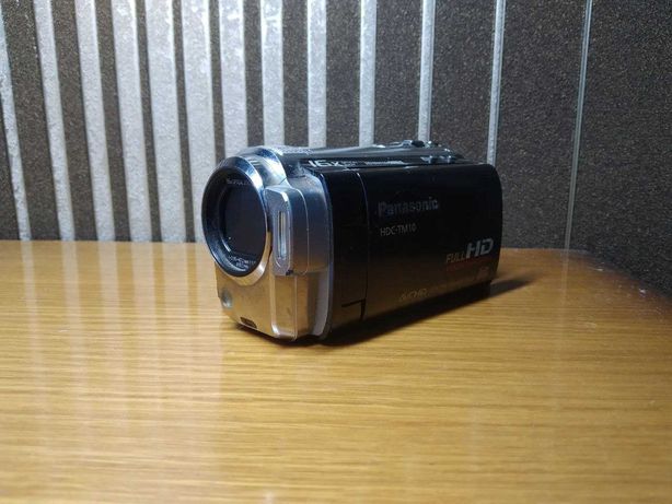 Відеокамера Panasonic HDC-TM10EE-K + сумка