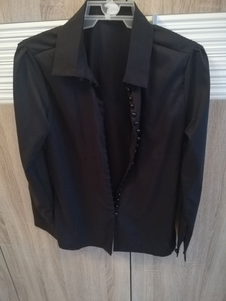 Bluzka, piękna, nowa, elegancka, 60 zł za szt. , rozmiar S, M, L,