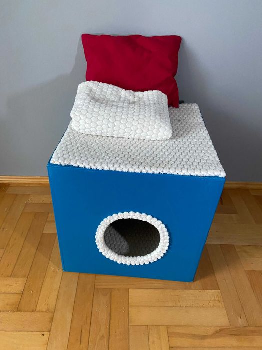 Wyjątkowy, ręcznie robiony domek dla kota | Półka i legowisko | DIY