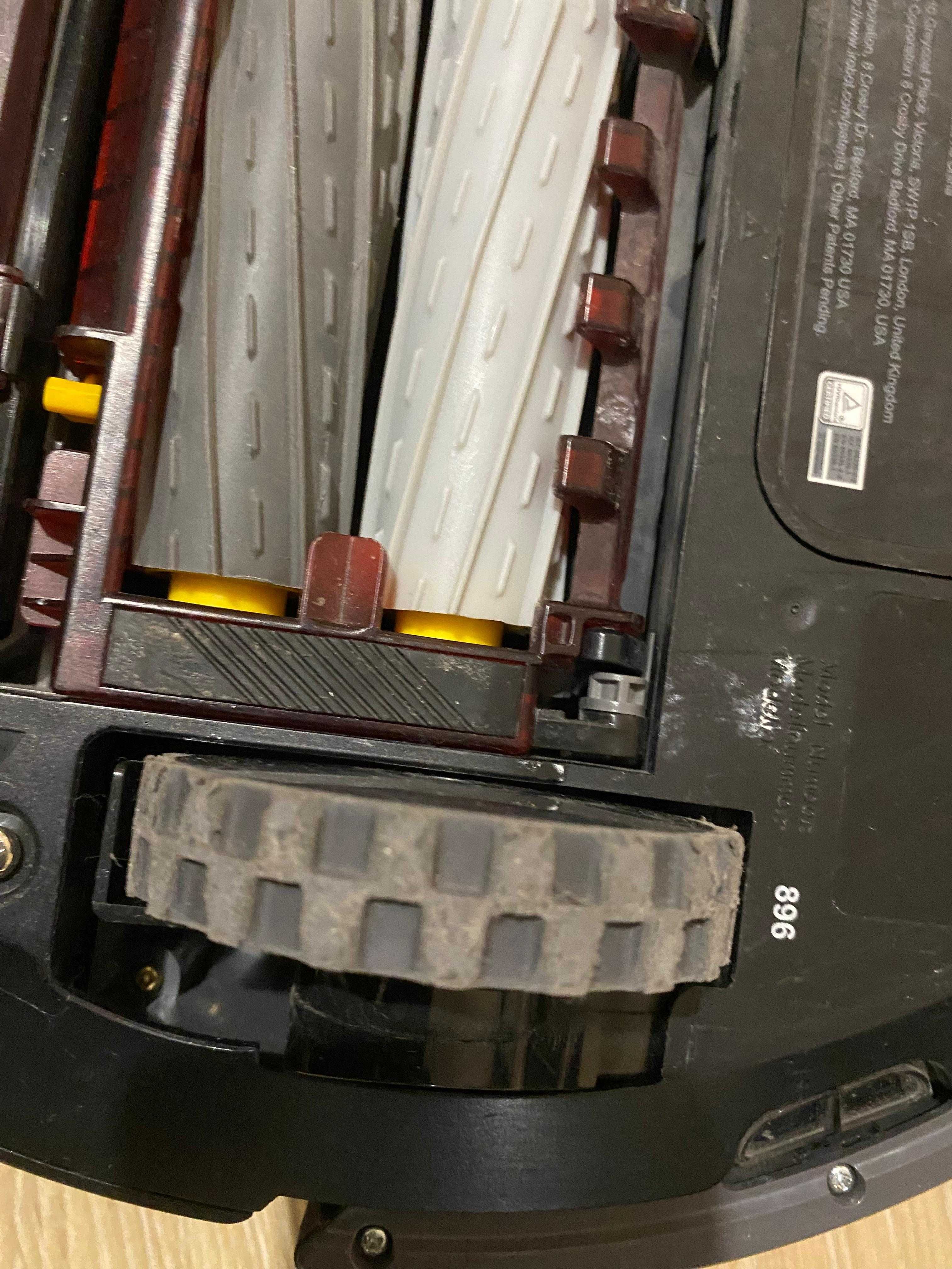 Robot sprzątający iRobot Roomba 896 – używany, z nową baterią