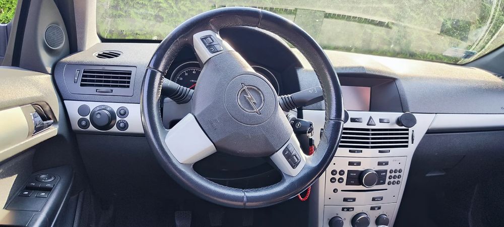 Opel Astra Niezawodny Opel Astra Kombi