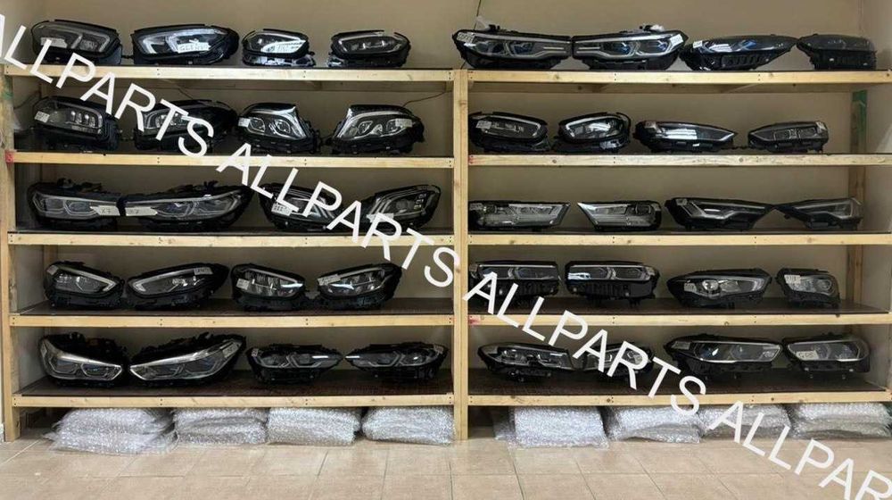 Комплект Фара фонарь AUDI A3 A4 A5 A6 A7 A8 Q3 Q5 Q7 Q8 права ліва USА