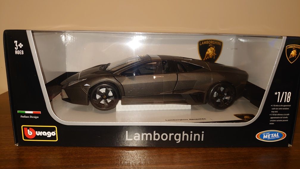 Bburago Lamborghini Reventon 1:18 Burago
