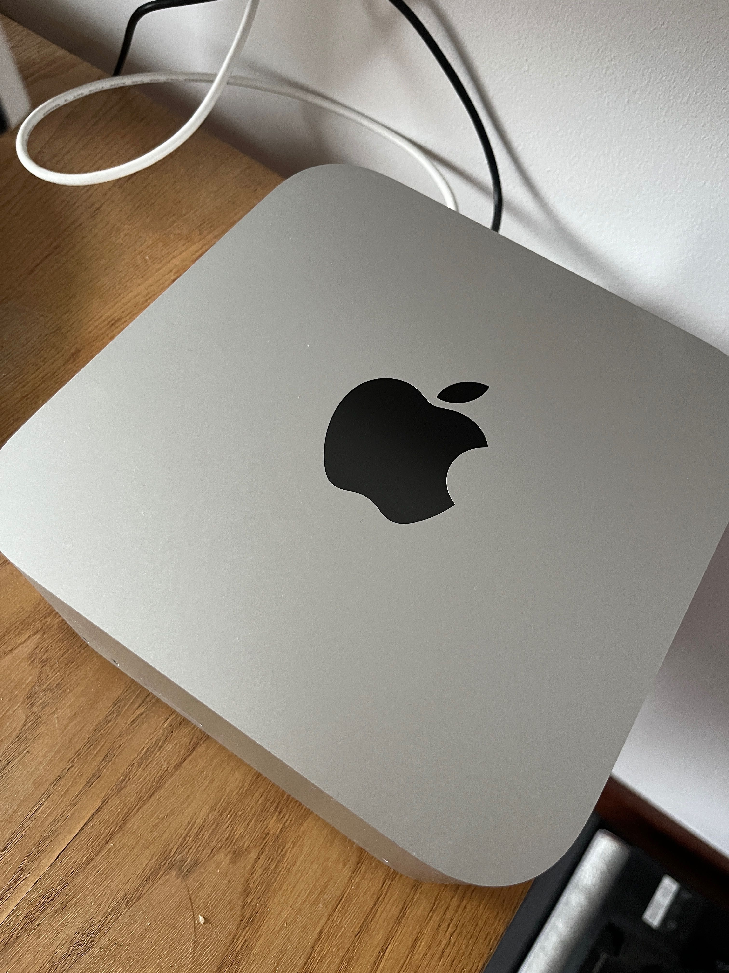 Mac mini studio M2 MAX