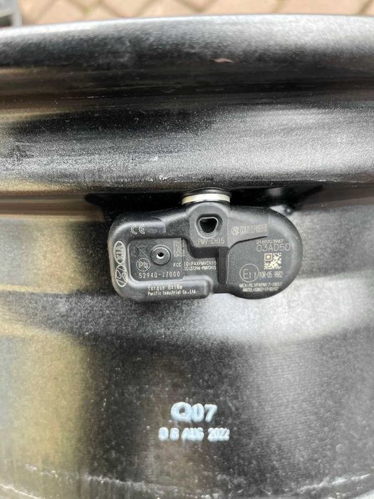 Alufelgi Kia 5x114,3 18 CZUJNIKI Ceed Proceed Optima Sportage SZARE