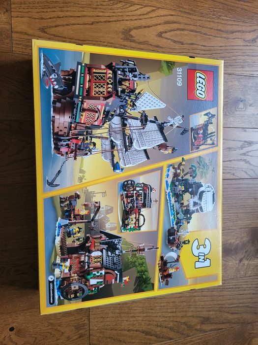 Lego 31109 statek piracki