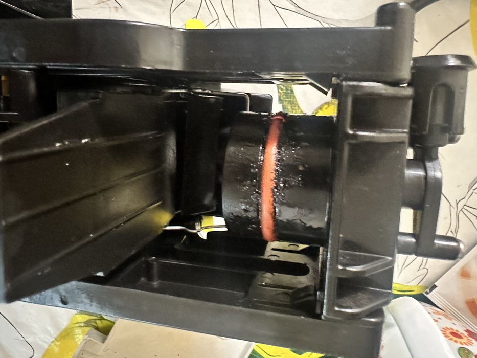 Продам кавомашину Saeco Moltio