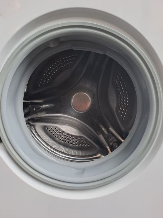 Wąska pralka Siemens 5kg. 1000obr. SPRAWNA. Gwarancja. Transport