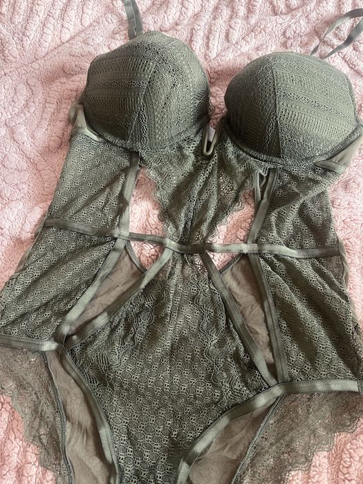 Красивий боди жіночий