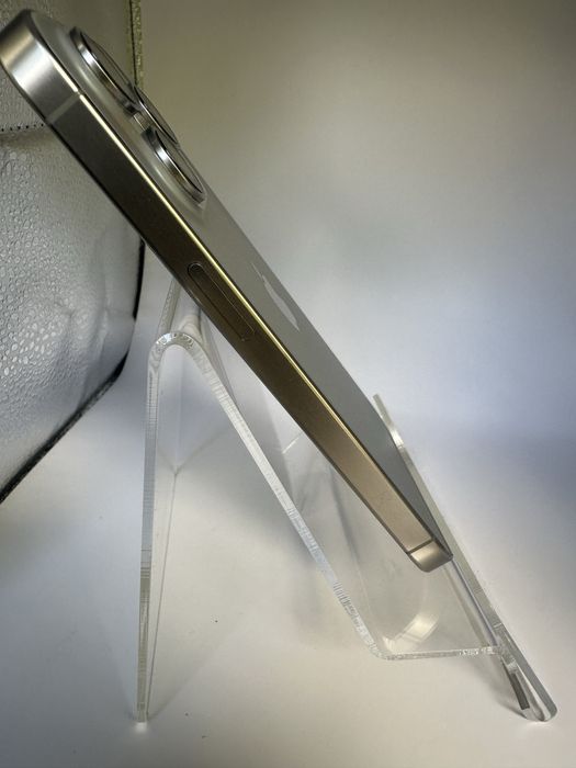 iPhone 15 Pro 128GB jak nowy GRATIS słuchawki 3mk GWARANCJA