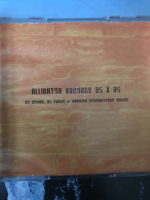 Сд  Various- Alligator records 35x35 2cd