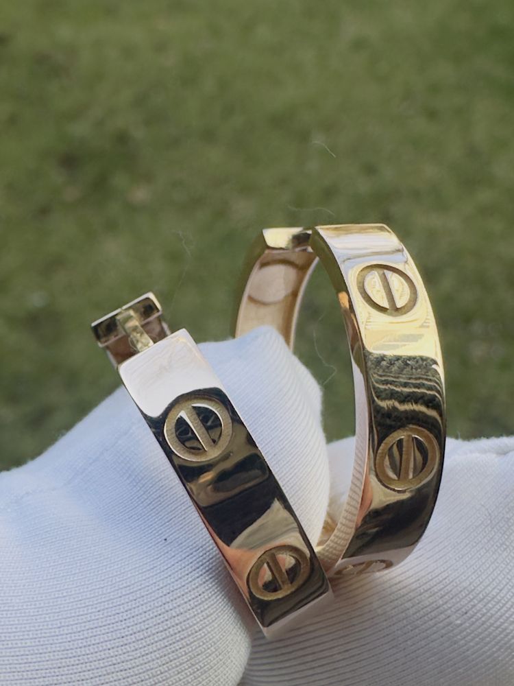 Серьги cartier 585