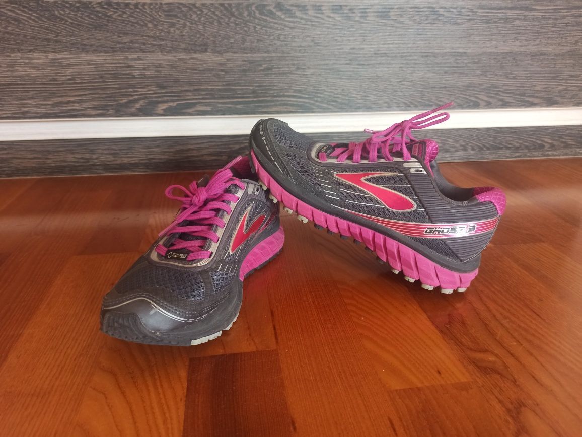 Кроссовки Brooks Gore tex р.36 21,5-22,5см