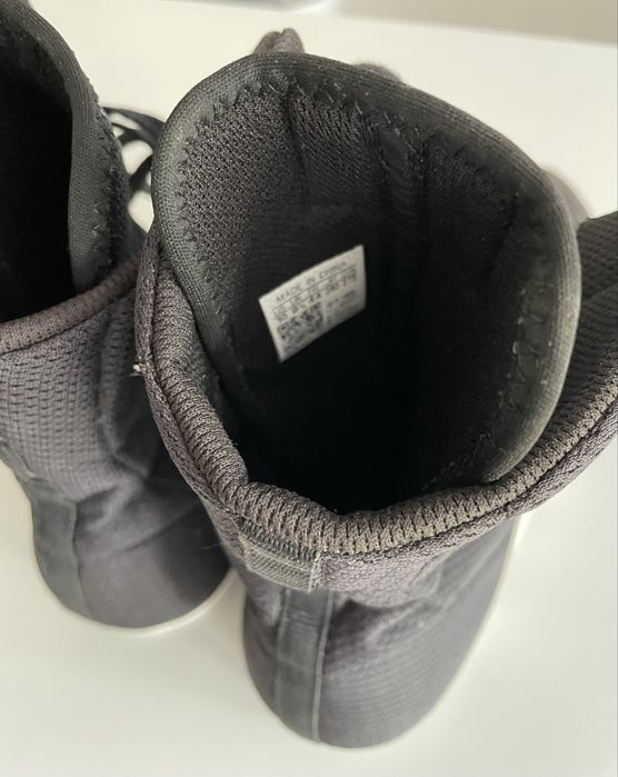 Botas Adidas preto de Boxe