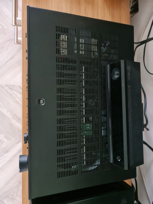 Amplituner Yamaha R-N301