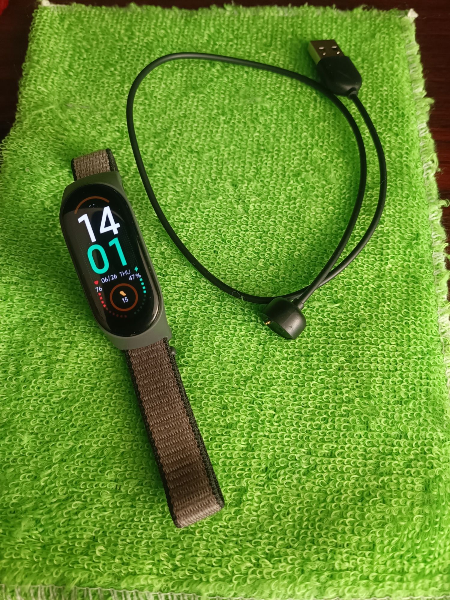 Фітнес-браслет Xiaomi Mi Smart Band 6