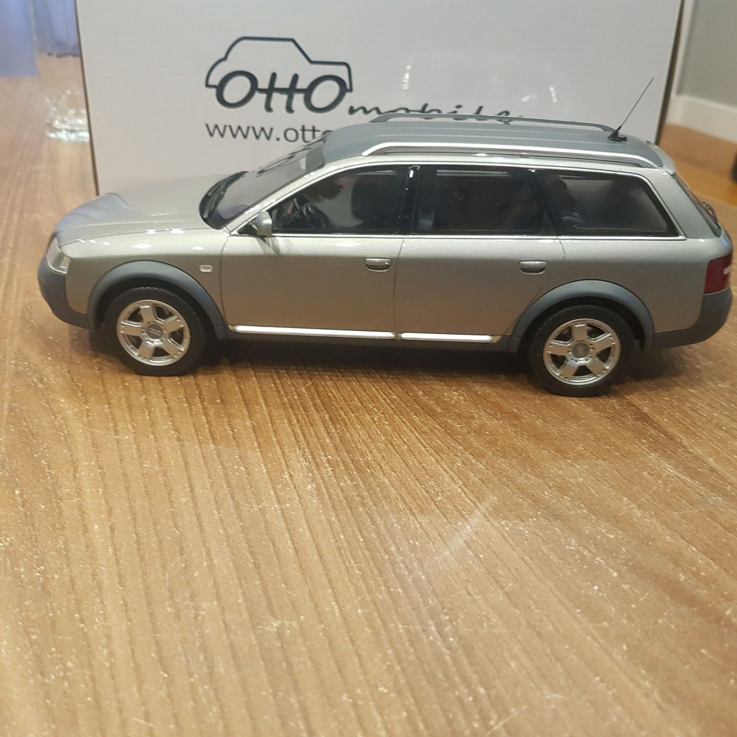 OT363 Audi A6 Allroad quattro Otto mobile 1:18