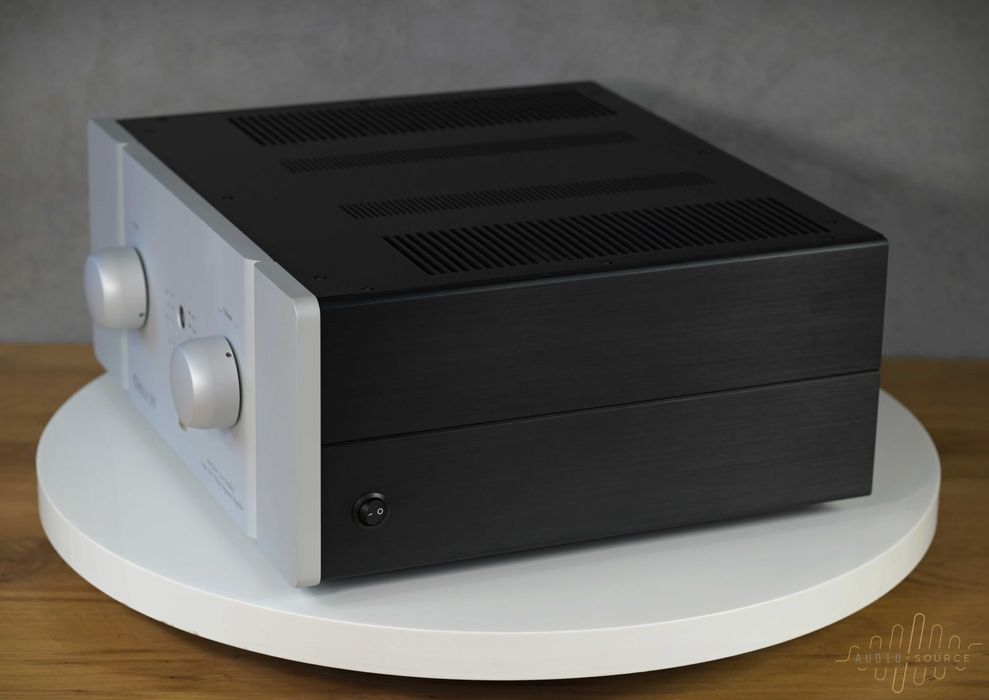 Unison Research Unico 90 srebrny