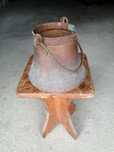 Pote de latão antigo