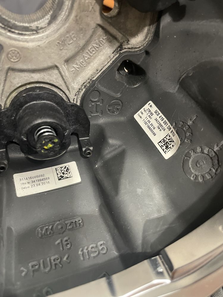 Руль з кнопками адаптивного круїза, passat b8, tiguan, jetta