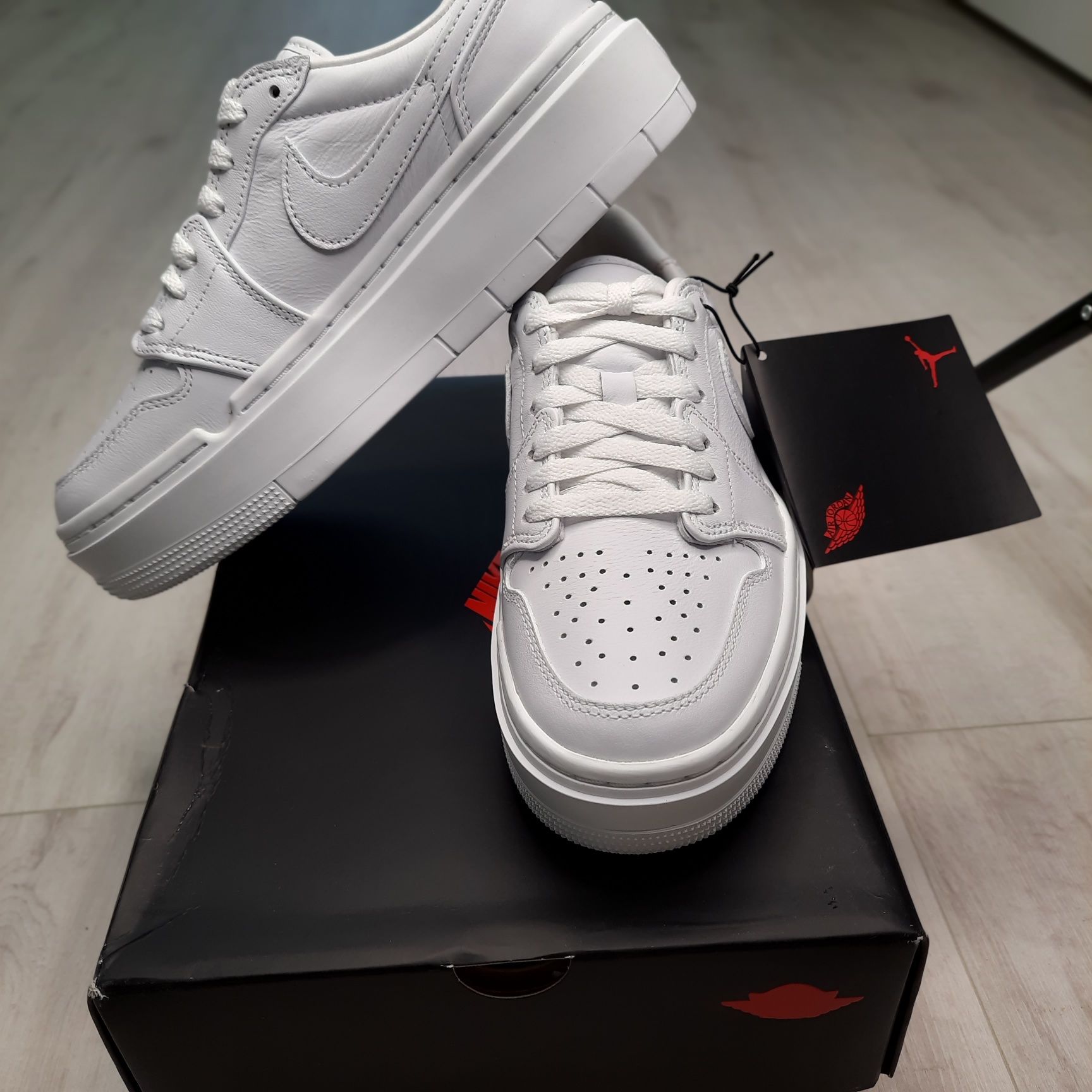 Оригінальні жіночі кросівки JORDAN AIR 1 ELEVATE WHITE DH7004-11