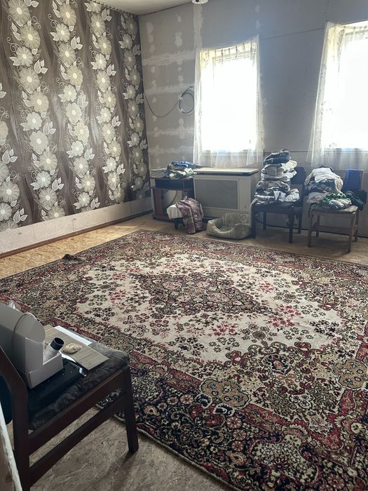 Продам 1/2 част. будинку у с. Коротич