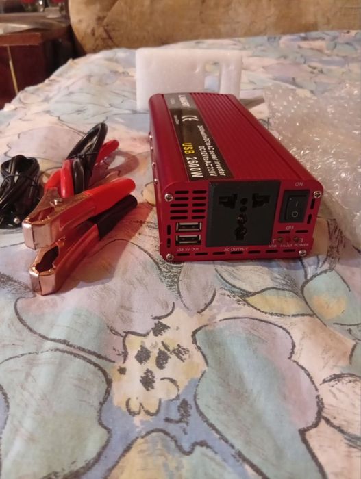 Інвертор 2600w 12v to 220v Lvyuan F-2600A