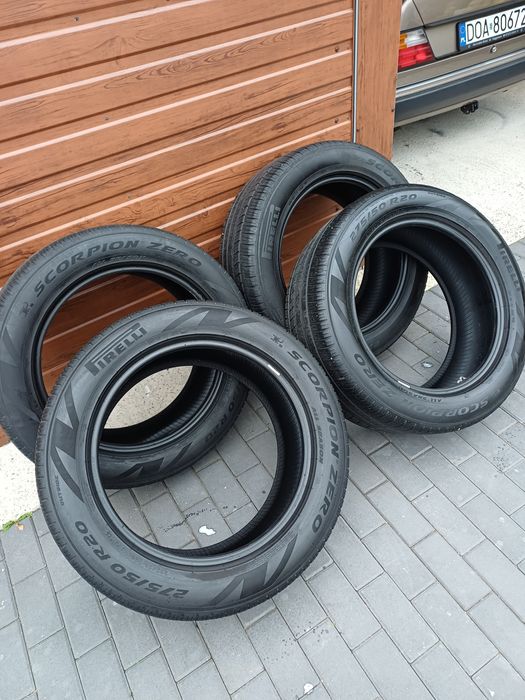 Para/komplet opon wielosezon 275/50/20 R20 Pirelli Scorpion Zero SUV X
