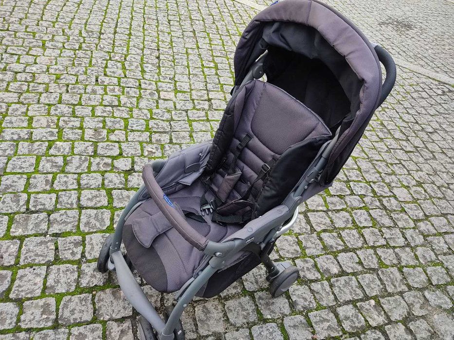 Carrinho de bebé Chicco, pouco usado