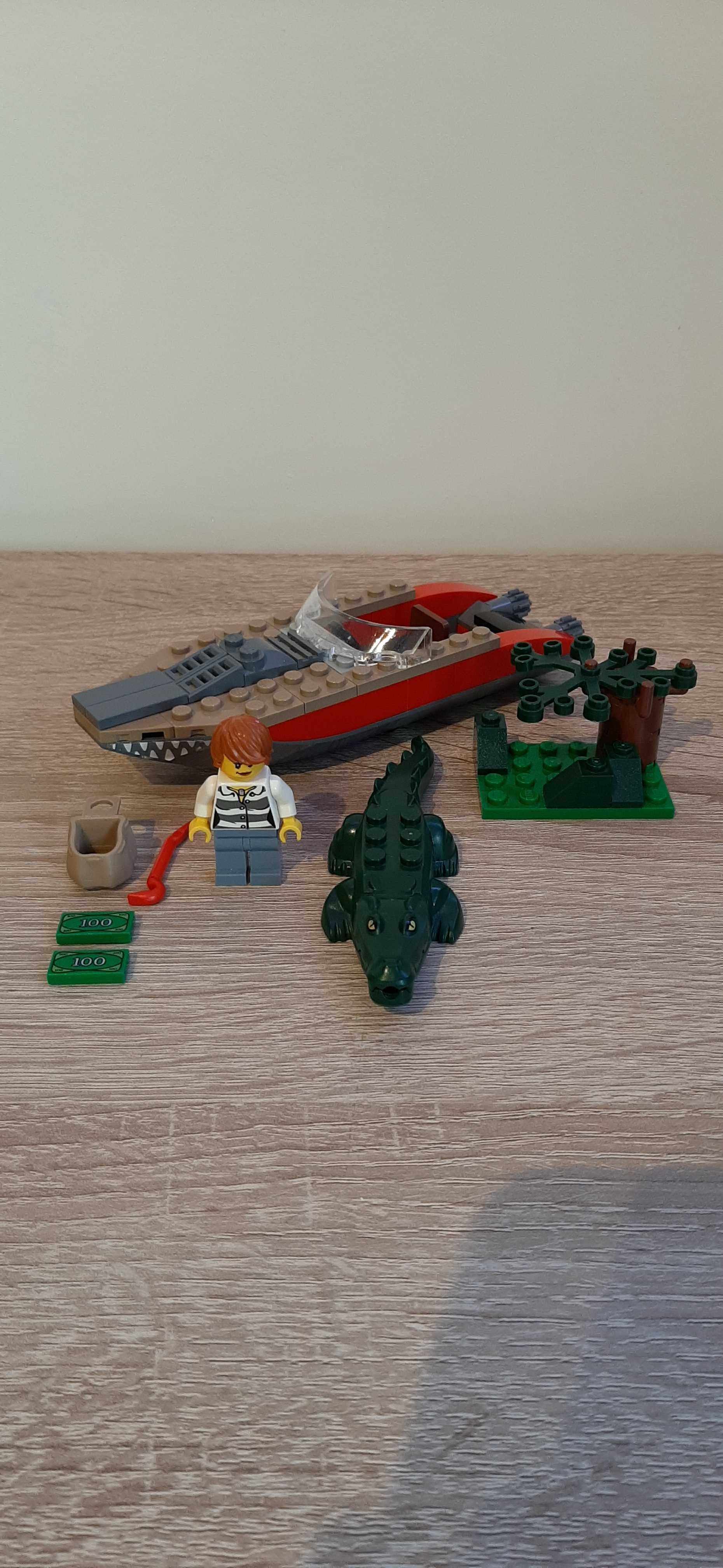 lego city 60067 pościg śmigłowcem, stan-dobry