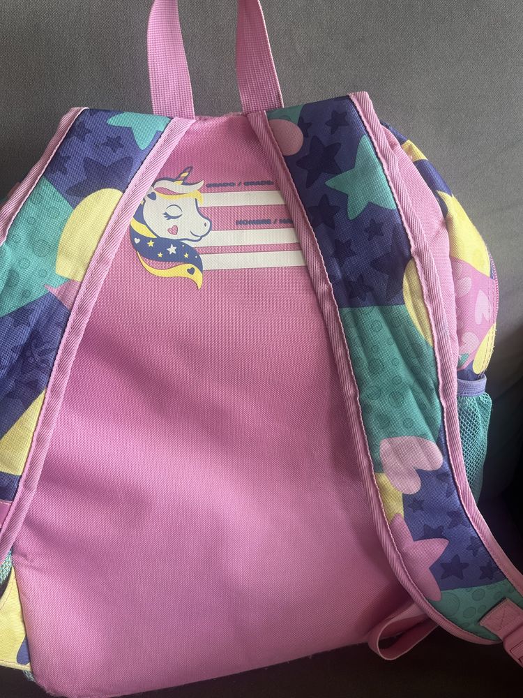 Conjunto escolar Unicórnio da Totto