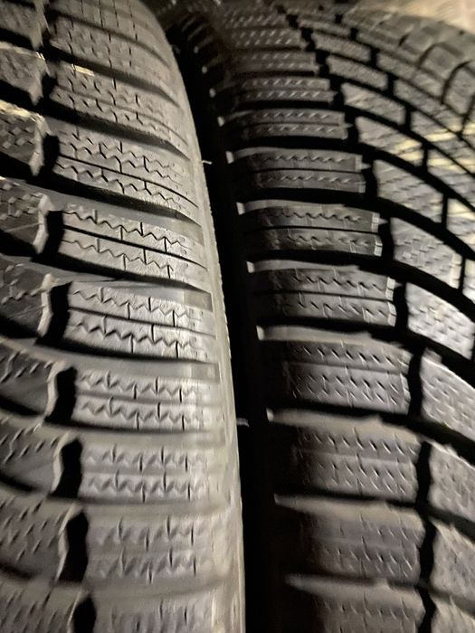 Bridgestone Blizzak 005 235/40/19 96V 2821 рік