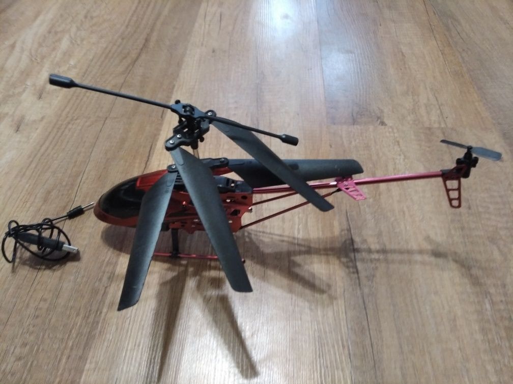 Радіо іграшка вертоліт гелікоптер
