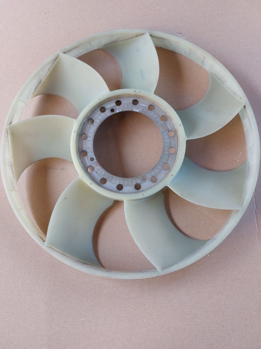 Wentylator pod wisko ford transit 2.0 ecoblue Tyl naped