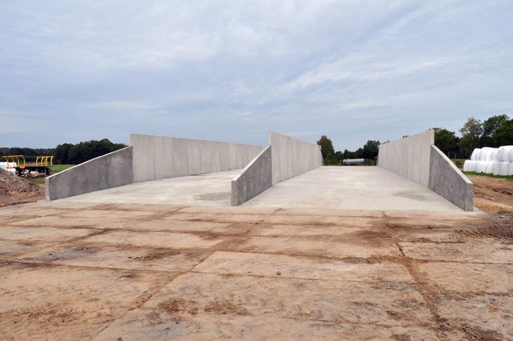 Szalunki stropowe i ścienne wypożyczalnia stemple doki płyty (wynajem)