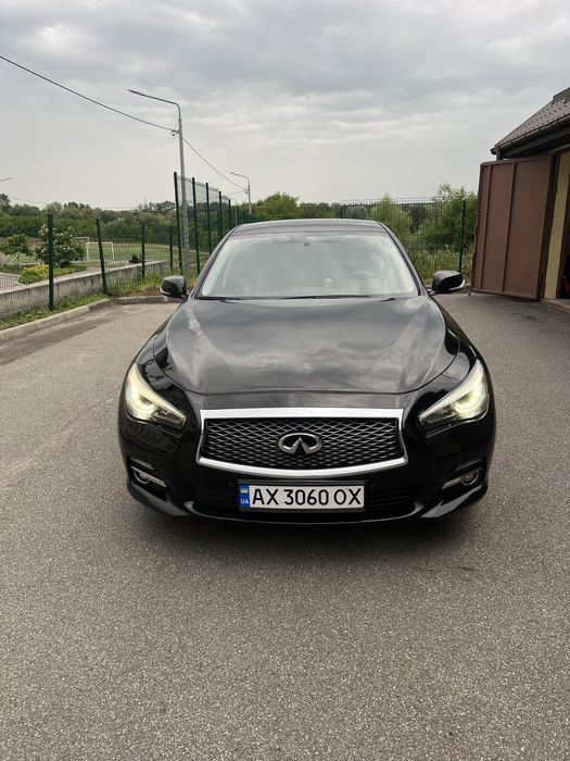 Продам Infiniti Q50 , инфинити ку50 2015г