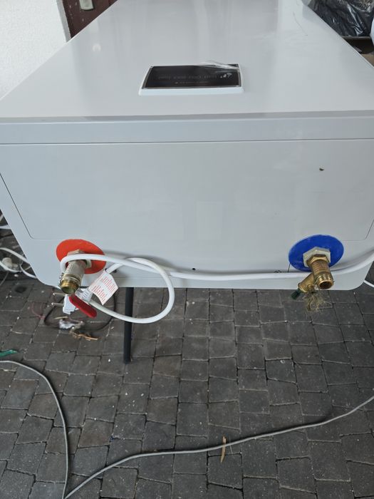 Przepływowy podgrzewacz wody HAIER ES100V-F1  100l