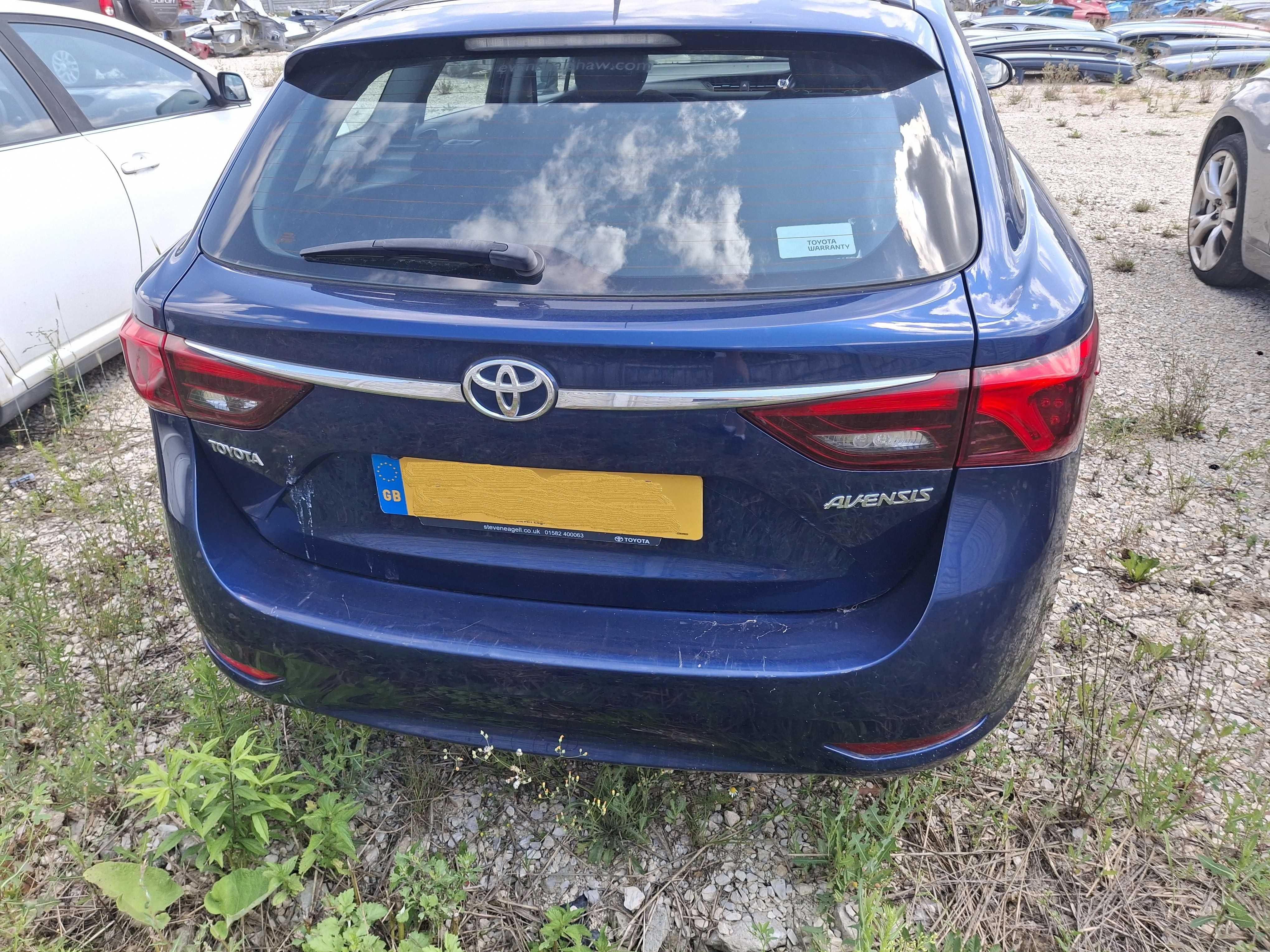 toyota avensis t27 lift t29 1.6d maska zderzak drzwi błotnik 8t5 koła