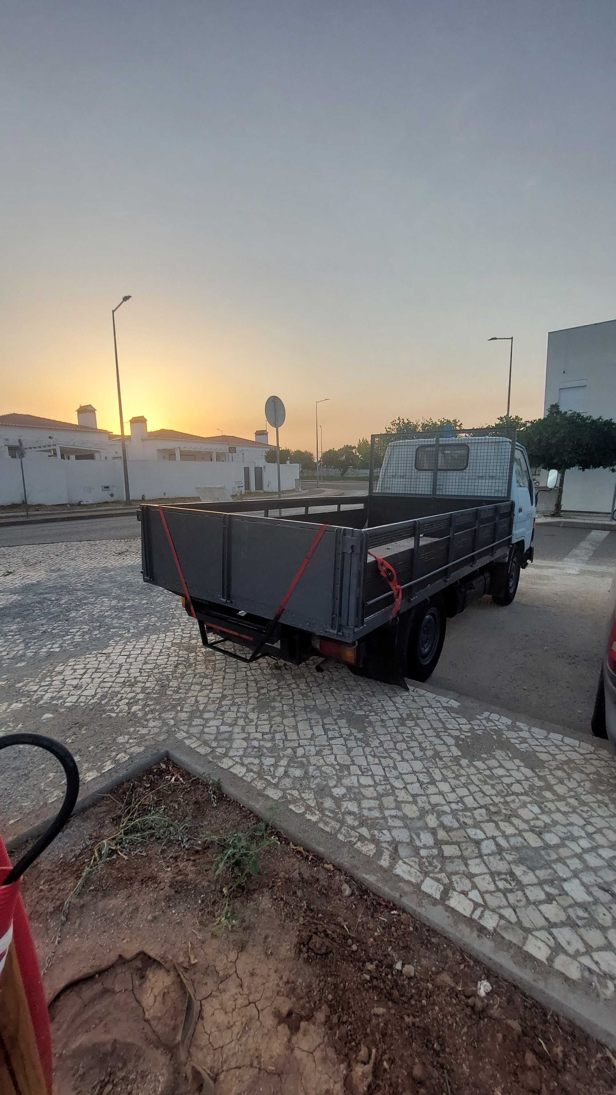 278 mil kms TOYOTA DYNA 150