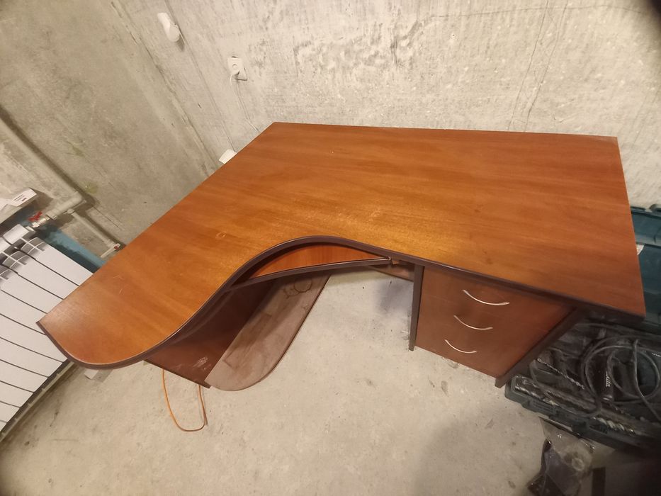 Письменный стол Б/У