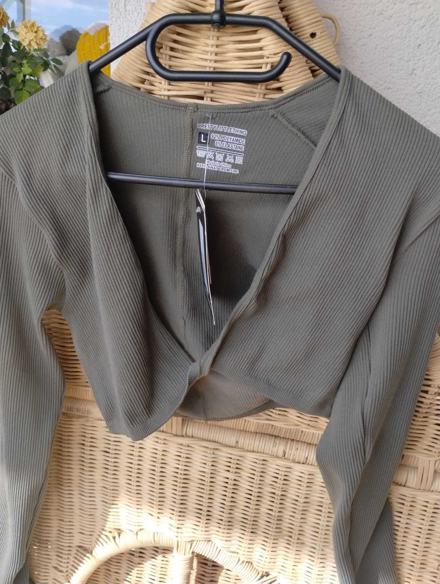 Khaki zielony crop top z długim rękawem PrettyLittleThing r. L