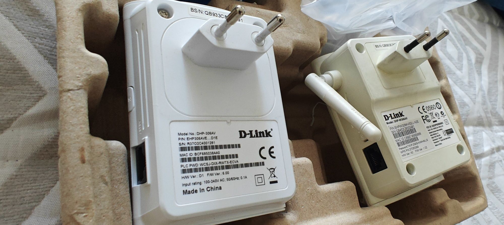 Extensor de Internet na tomada eléctrica