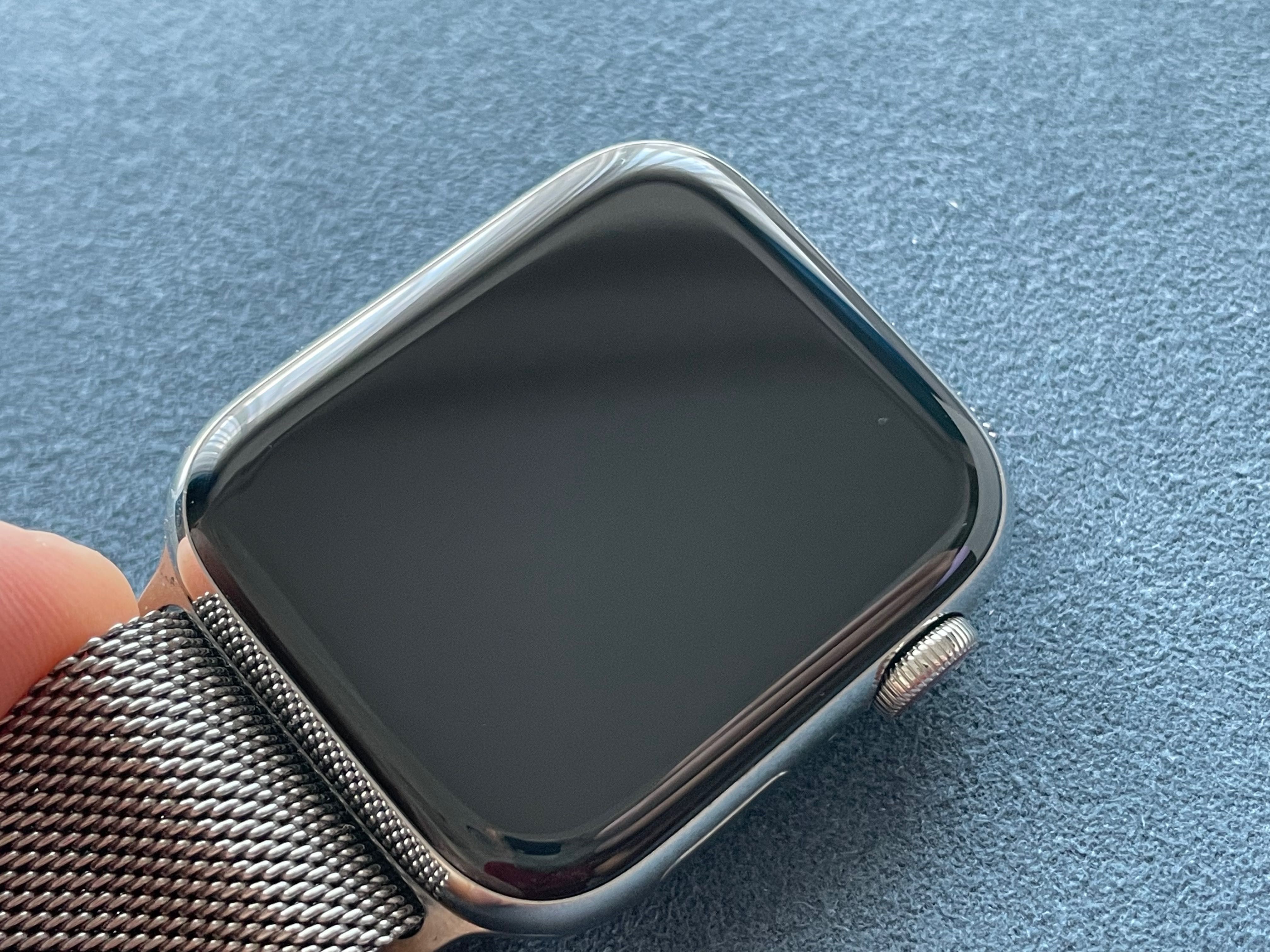 Apple Watch 5 cellular 44mm - stal nierdzewna + opaska sportowa