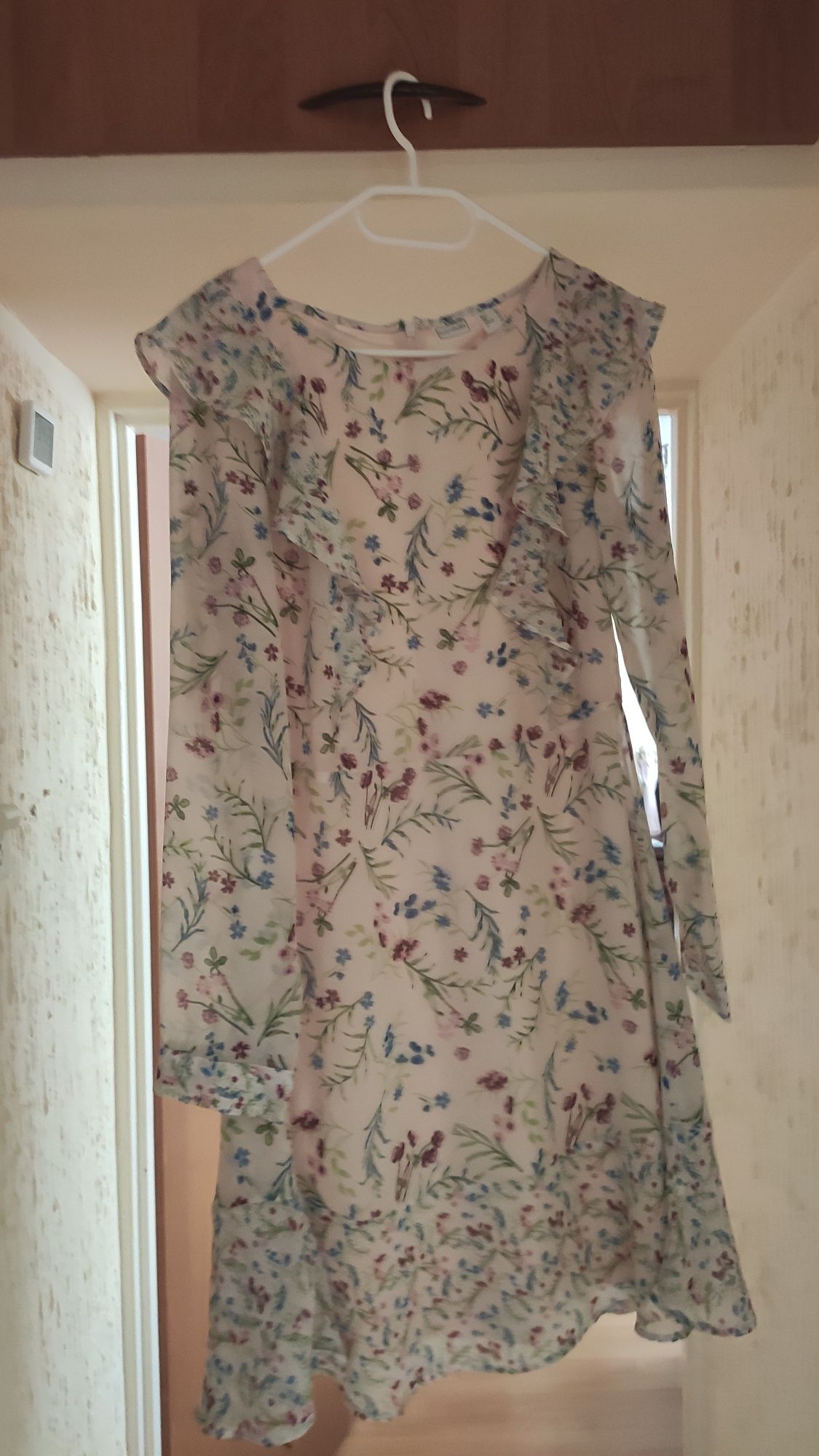 Sukienka w kwiaty m/l