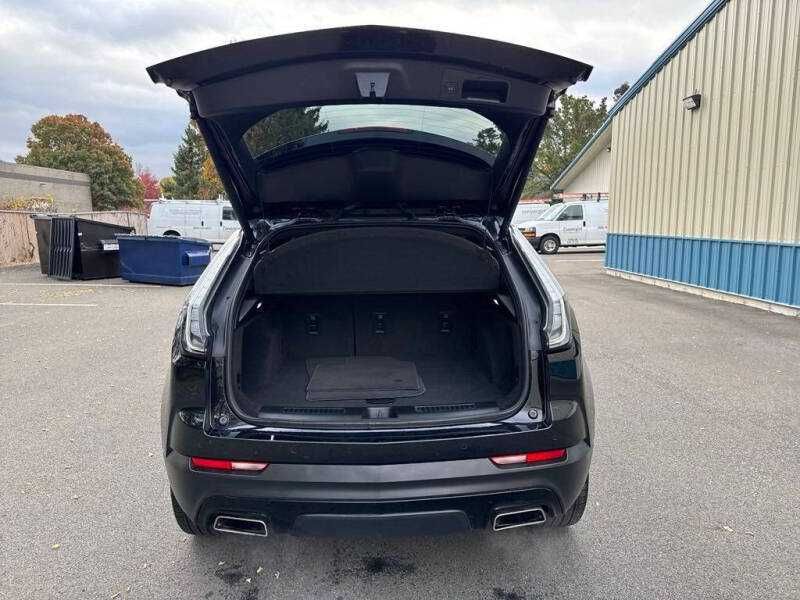 2023 Cadillac XT4