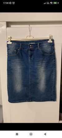 Spódnica jeans, 15zł, rozmiar 33 czyli 38/40, bawełna i spandex,