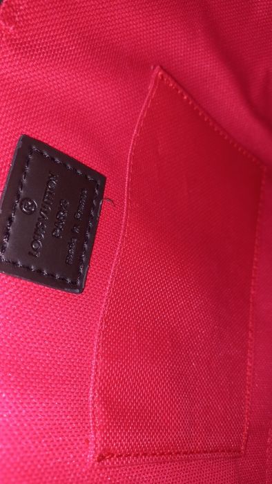 Сумка Луї Віттон Louis Vuitton з золотими аксесуарами,червона всередин