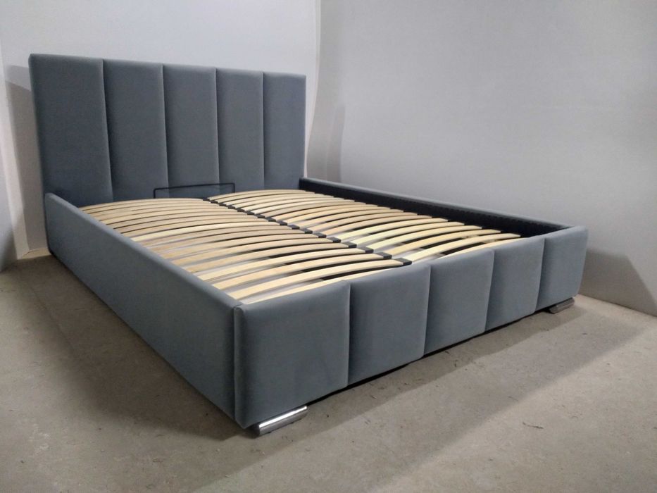 PRODUCENT OKAZJA ŁóżkoTapicerowane stelaż metalowy pojemnik w cenie