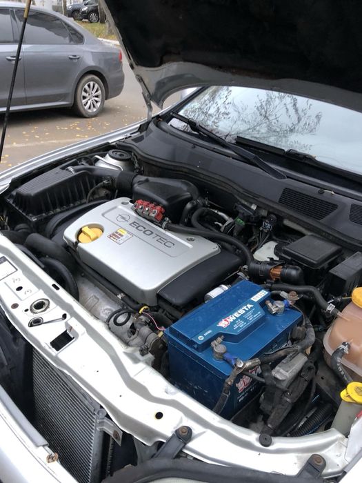 Продам opel astra 1.4 газ